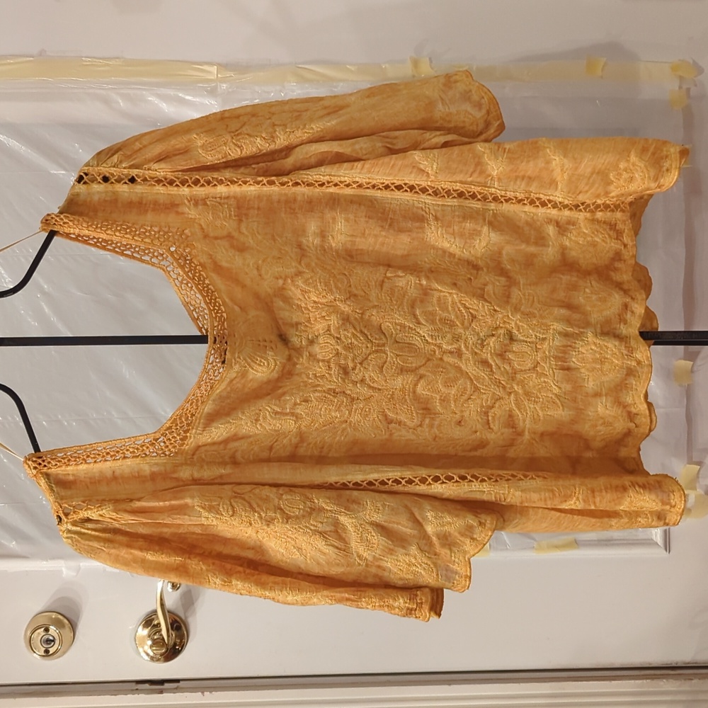 'Democracy' brand gold, XL  100% cotton top.          New with tags.